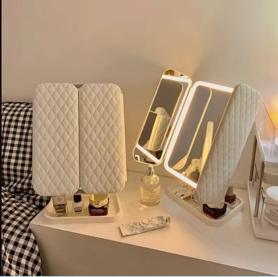 3 Folds Lighted Makeup Mirror